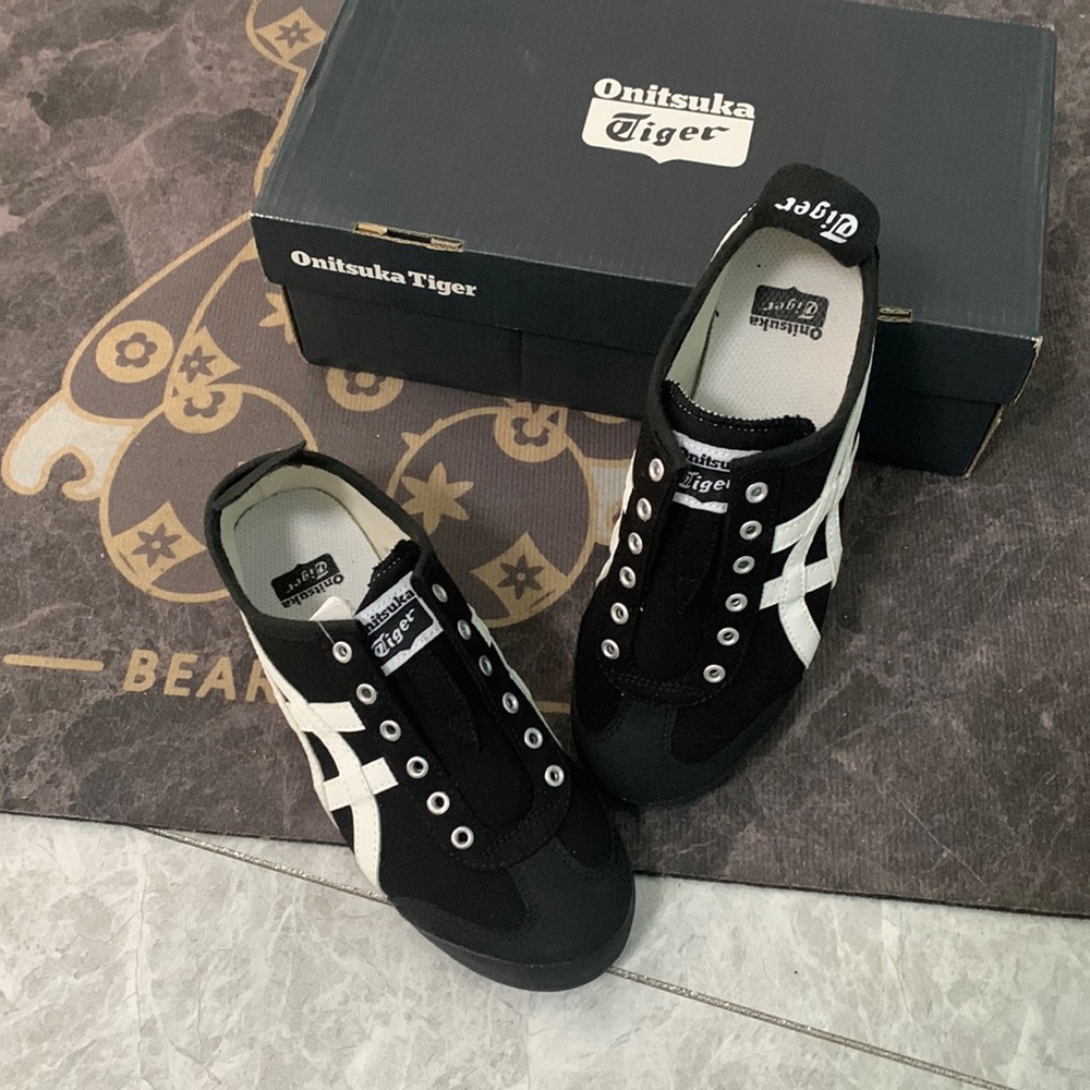 Onitsuka Tiger Mexico 66 Black Sneakers